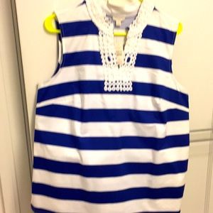 Blue and white stripped dress blouse,side zipper.